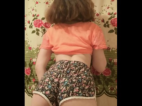 ❤️ सेक्सी तरुण बेब कॅमेऱ्यात तिची चड्डी काढत आहे ❤️❌ mr.https-tubsexer.ru वर ❤
