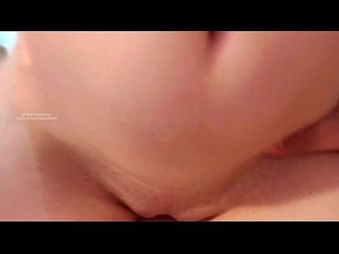 ❤️ माझ्या बहिणीच्या खोलीत झोपलो होतो आणि मला जाग आली ❤️❌ mr.https-tubsexer.ru वर ❤